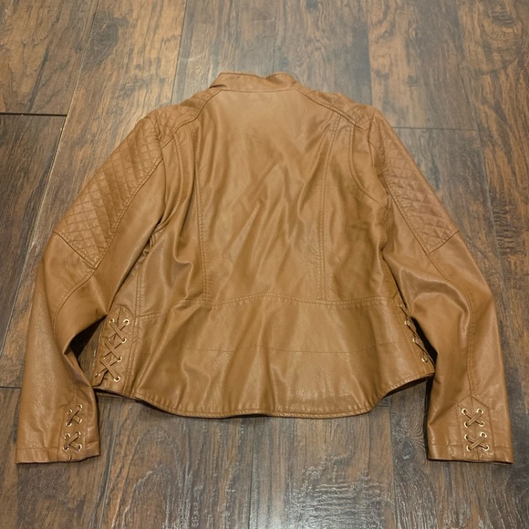 Guess Faux Leather Jacket - Cognac - XL - Picture 11 of 11